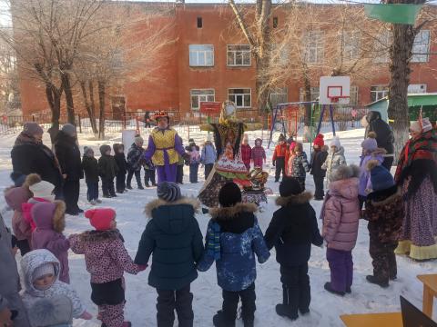 масленнаца 2 корус